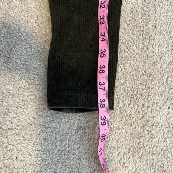 𝅺vince Women’s Brown Corduroy Leggings Size Medium - Picture 10 of 12